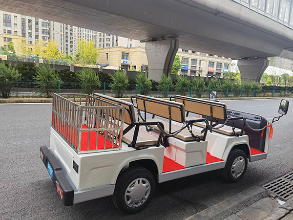 商場貨運車