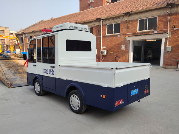 帶空調(diào)電動(dòng)巡邏車 帶空調(diào)電動(dòng)巡邏車